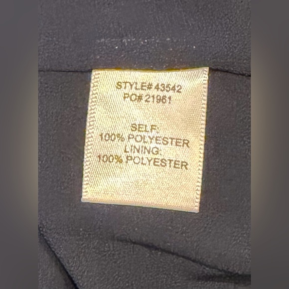 NWT Skies Are Blue Pleated Flutter Sleeve Blouse, Size S - Picture 6 of 6